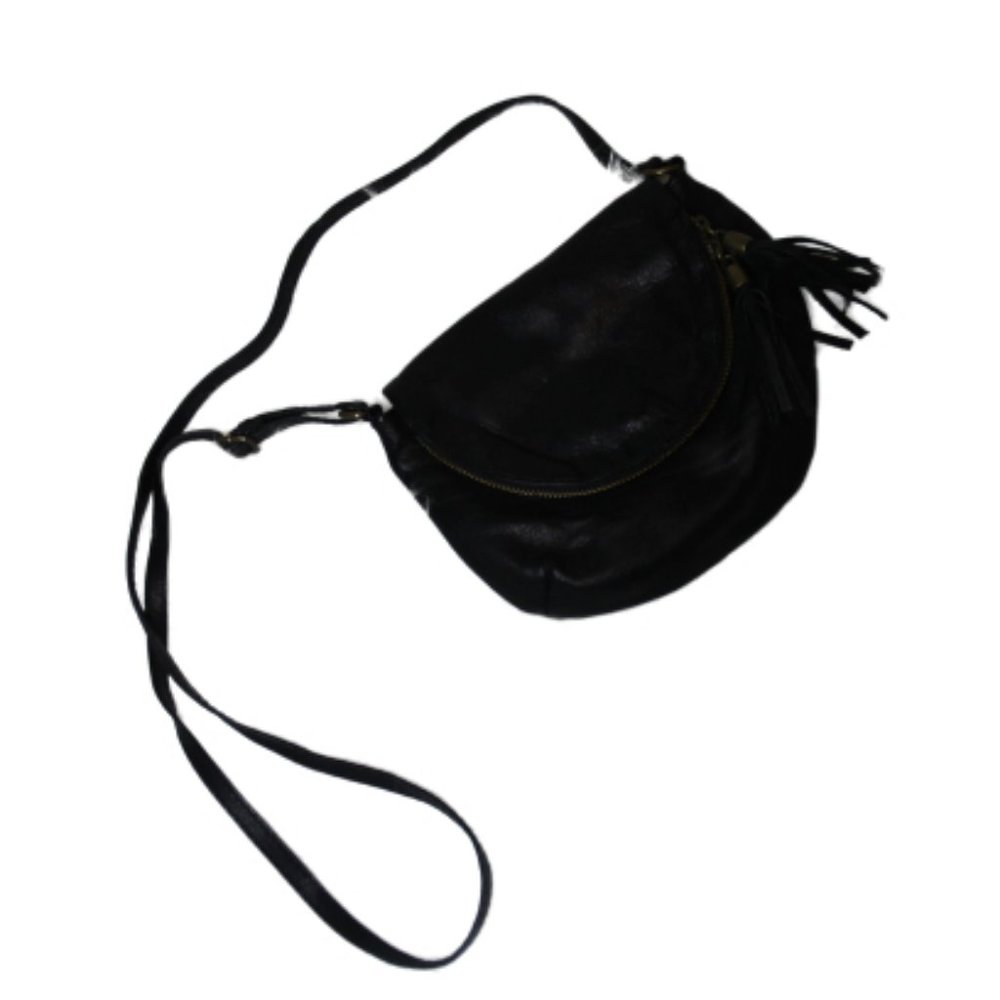 BLACK ITALIAN PURSE